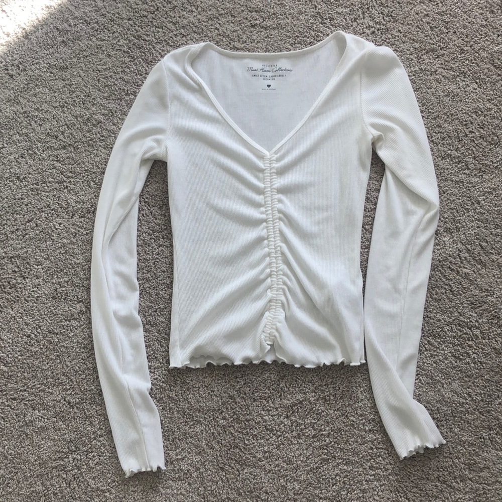 Hollister sweater